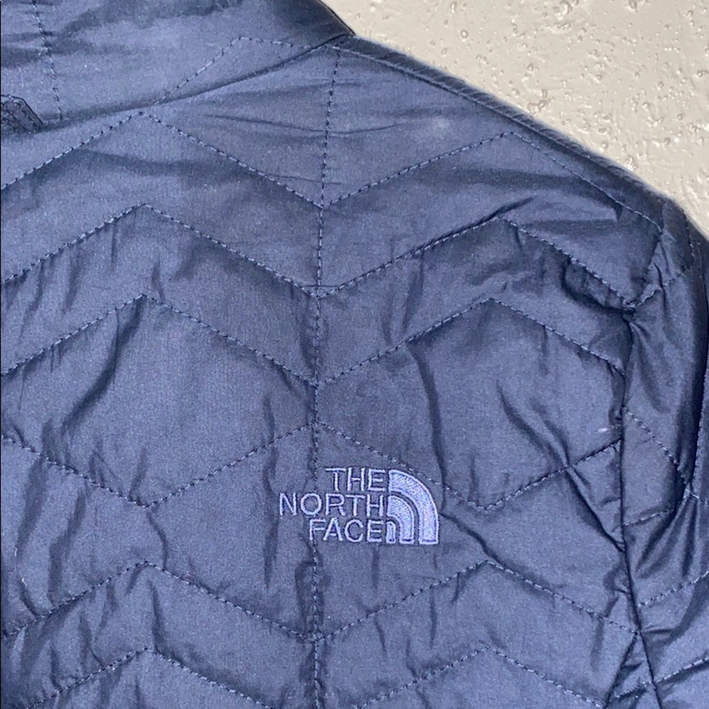 North Face Quilted Micro Puff Jacket~Med - image 6
